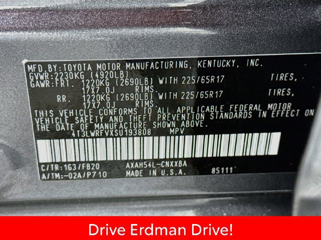Certified 2025 Toyota RAV4 LE AWD/4WD image 32