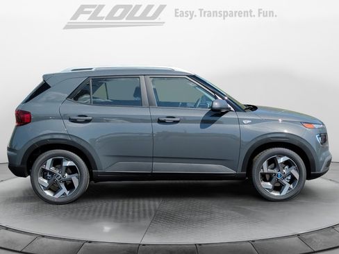 New 2026 Hyundai Venue SEL FWD image 8