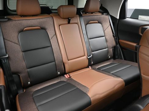 New 2025 Ford Bronco Sport Outer Banks w/ Sasquatch Outer Banks Package image 30