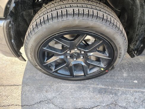 New 2026 RAM 1500 Laramie image 5