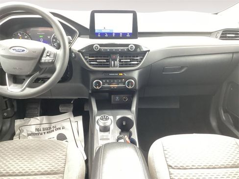 Used 2022 Ford Escape SE image 10