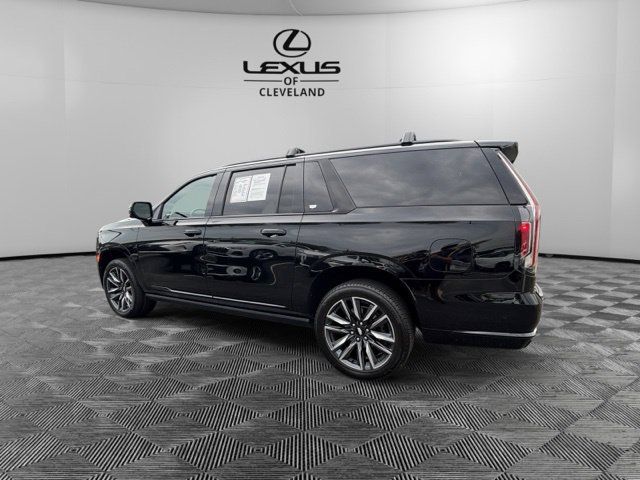 Used 2021 Cadillac Escalade ESV Sport w/ Driver Assist Tech Package RWD image 5
