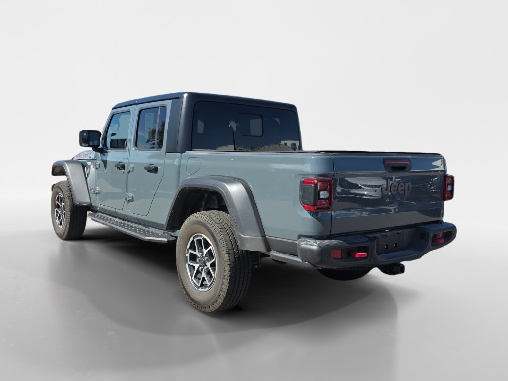 Used 2025 Jeep Gladiator Rubicon w/ Safety Group AWD/4WD image 3