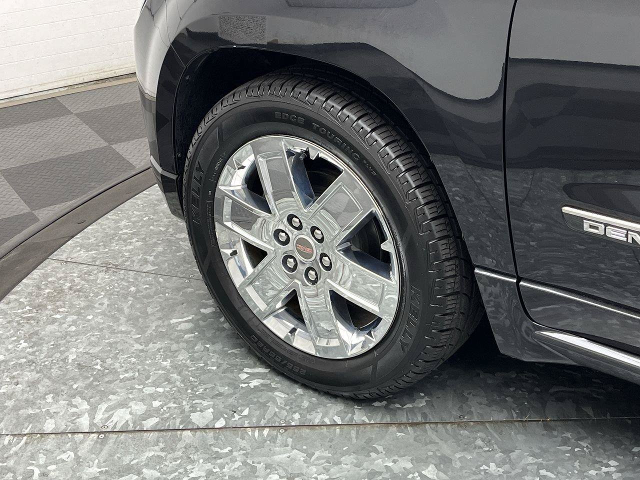 Used 2015 GMC Acadia Denali AWD/4WD image 34