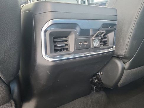 Certified 2022 GMC Sierra 1500 Denali w/ Denali Premium Package image 22