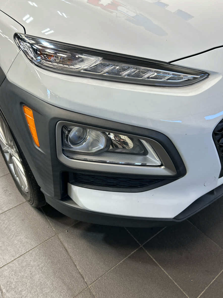 Used 2021 Hyundai Kona SEL FWD image 4