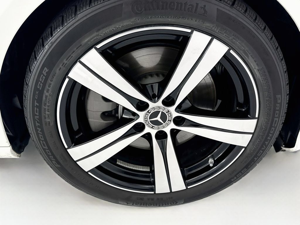 Certified 2023 Mercedes-Benz C 300 Sedan image 30