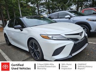 Used 2018 Toyota Camry XSE image 1