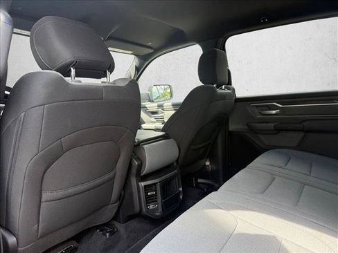Used 2022 RAM 1500 Big Horn AWD/4WD image 18