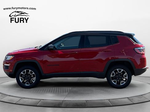 Used 2018 Jeep Compass Trailhawk w/ Leather Interior Group AWD/4WD image 7