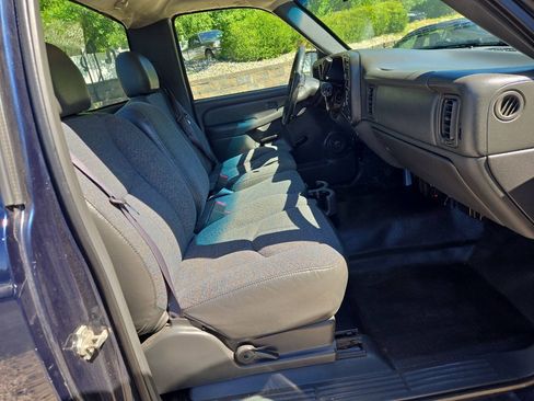 Used 2006 Chevrolet Silverado 1500 W/T RWD image 28