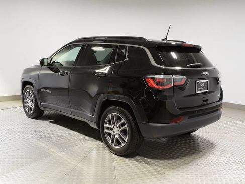 Used 2020 Jeep Compass Latitude FWD image 7
