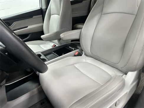 Certified 2024 Honda Odyssey EX-L image 10