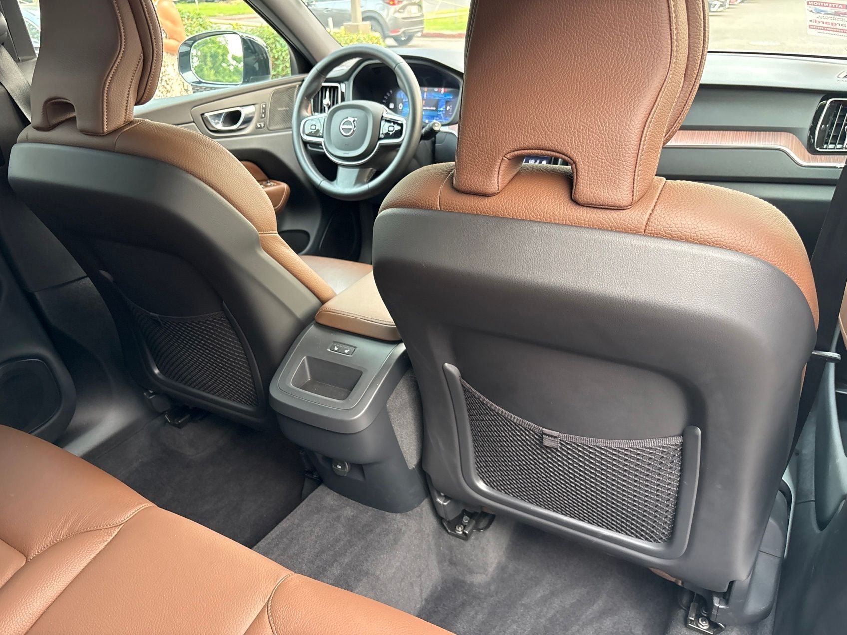 Used 2023 Volvo XC60 B5 Plus w/ Climate Package AWD/4WD image 12