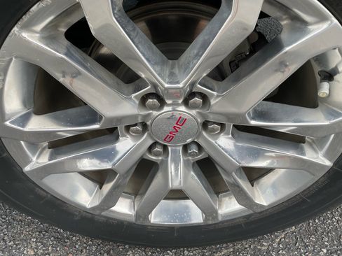 Used 2022 GMC Sierra 1500 SLT w/ SLT Premium Plus Package image 17