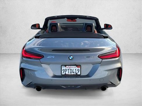 Used 2025 BMW Z4 sDrive30i w/ Premium Package image 6