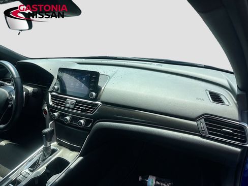 Used 2022 Honda Accord Sport image 36