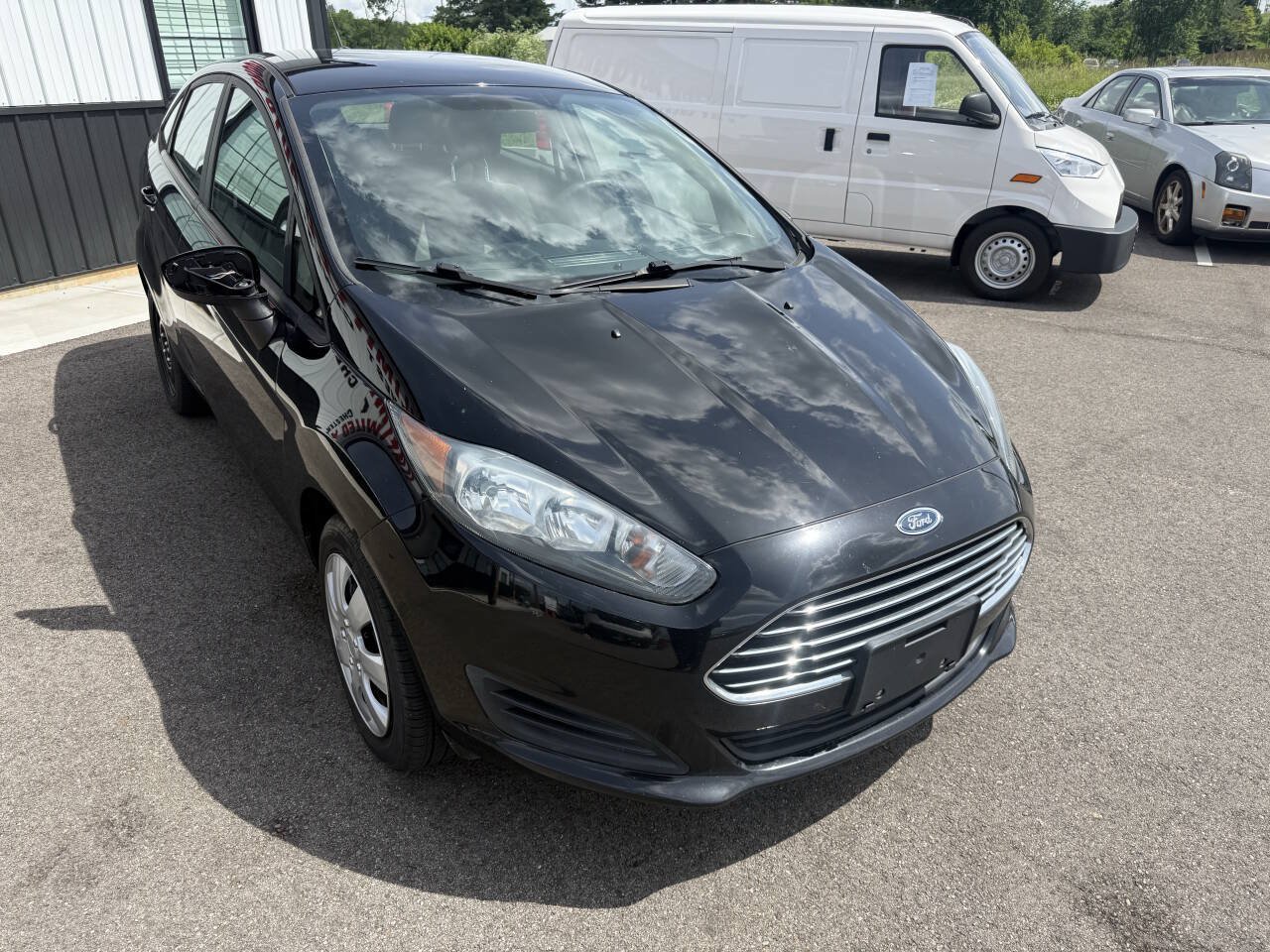 Used 2019 Ford Fiesta S FWD image 4