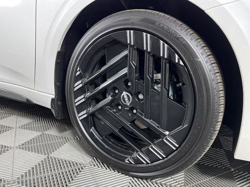 New 2026 Nissan Sentra SR w/ SR Premium Package image 14