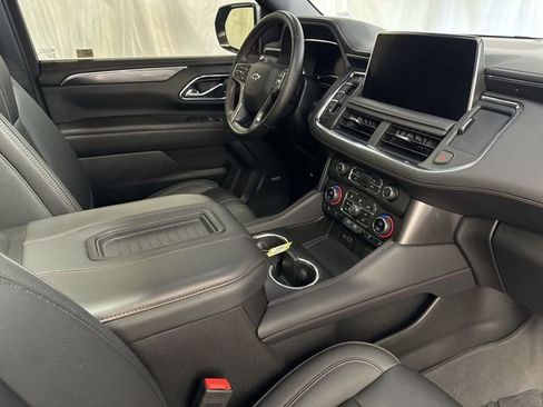 Certified 2024 Chevrolet Tahoe RST w/ Luxury Package AWD/4WD image 33