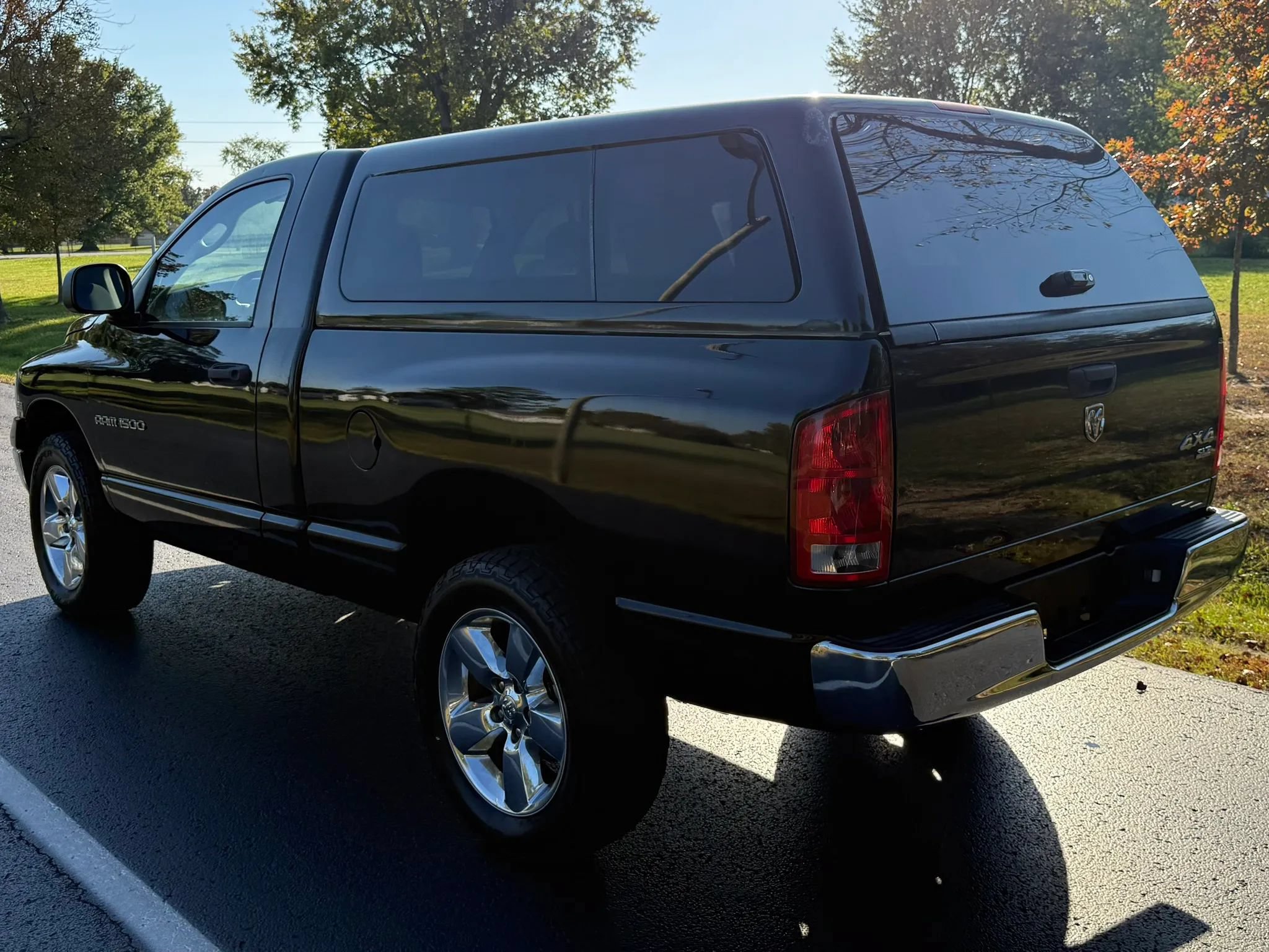 Used 2005 Dodge Ram 1500 Truck SLT AWD/4WD image 14