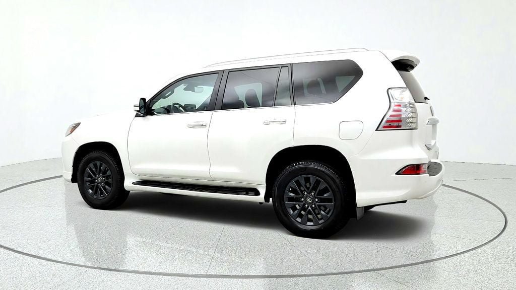 Used 2023 Lexus GX 460 Premium w/ Premium Package AWD/4WD image 7