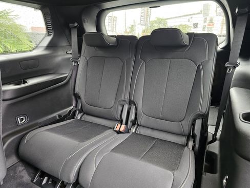 New 2025 Jeep Grand Cherokee L Laredo image 26