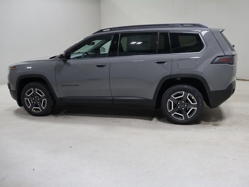 New 2026 Jeep Cherokee Limited AWD/4WD image 4