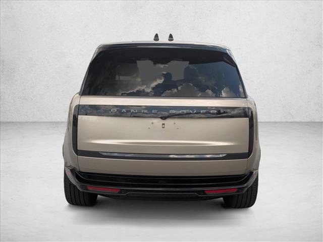 Used 2023 Land Rover Range Rover SE AWD/4WD image 7