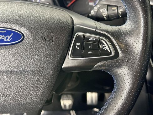 Used 2016 Ford Focus RS AWD/4WD image 16