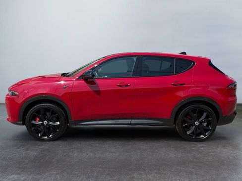 Used 2024 Dodge Hornet R/T Plus AWD/4WD image 8