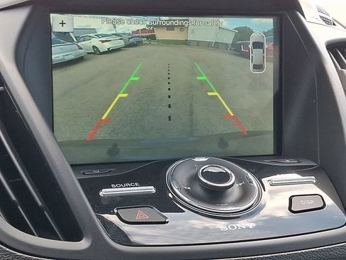 Used 2017 Ford Escape Titanium AWD/4WD image 19