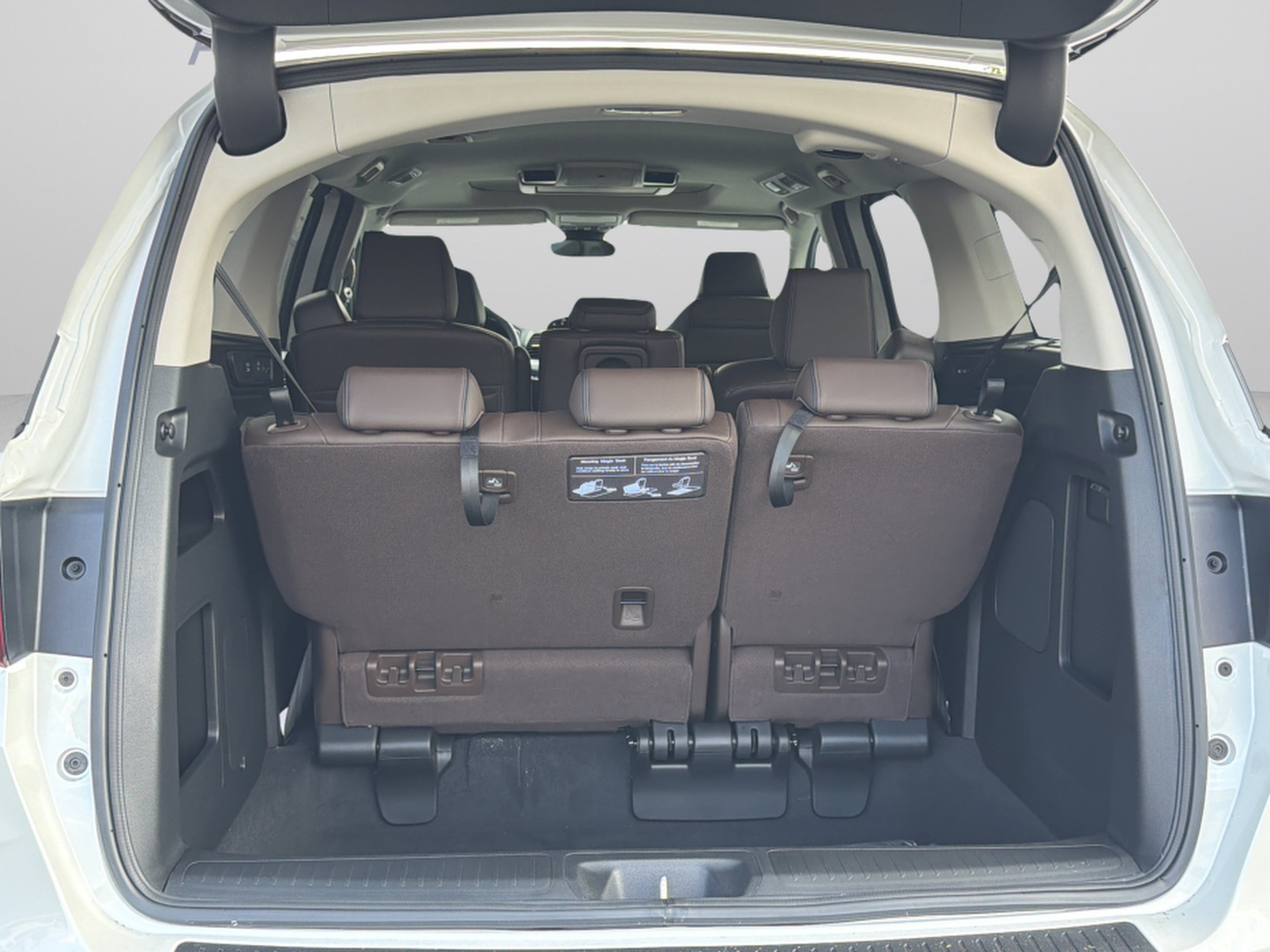 New 2027 Honda Odyssey Touring image 23