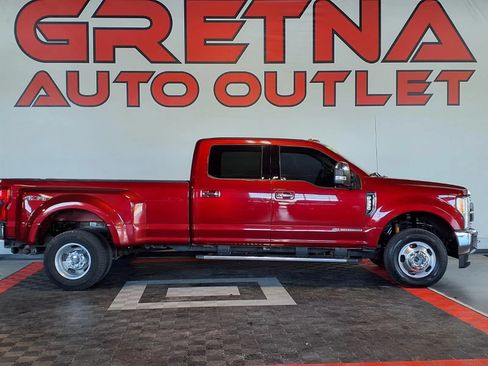 Used 2017 Ford F350 Lariat w/ Lariat Ultimate Package AWD/4WD image 1
