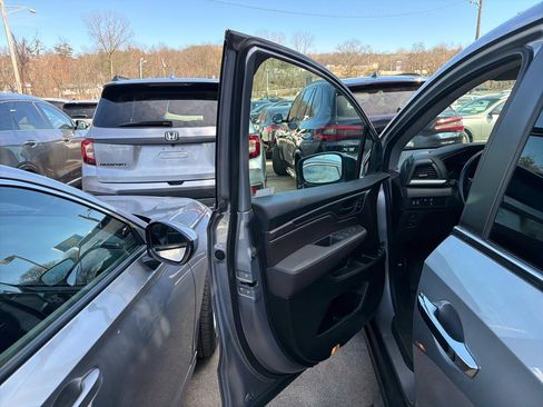 Used 2023 Honda Odyssey EX-L image 29