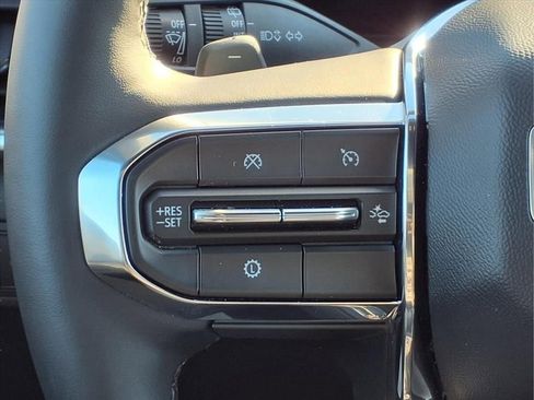 Used 2025 GMC Terrain Elevation w/ Elevation Premium Package image 14