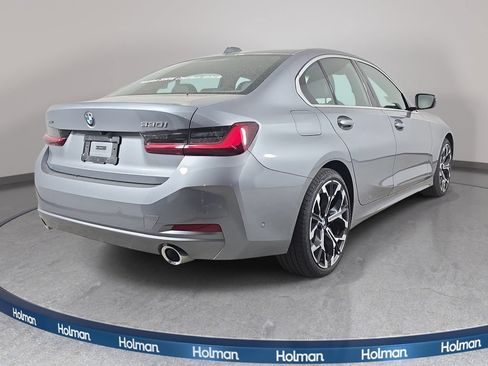 Used 2025 BMW 330i xDrive Sedan w/ Convenience Package AWD/4WD image 6