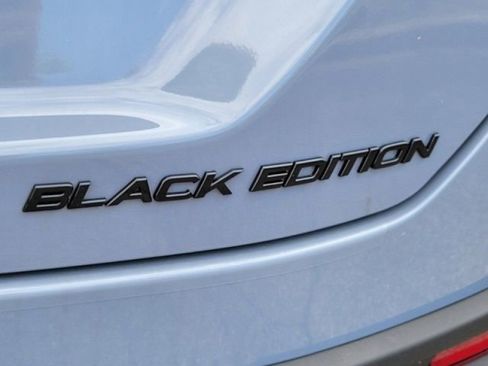 Certified 2025 Honda Pilot Black Edition image 16