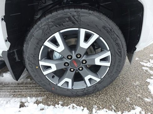 New 2025 Toyota 4Runner TRD Sport image 11