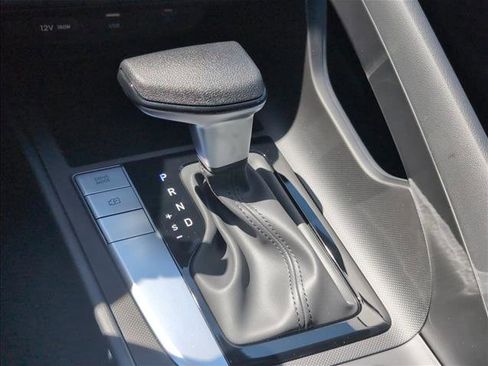 New 2026 Hyundai Elantra SE FWD image 15