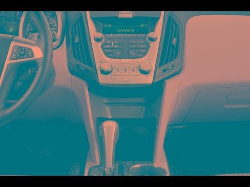 Used 2015 Chevrolet Equinox LS FWD image 35
