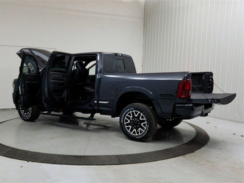 New 2025 RAM 2500 Limited image 13