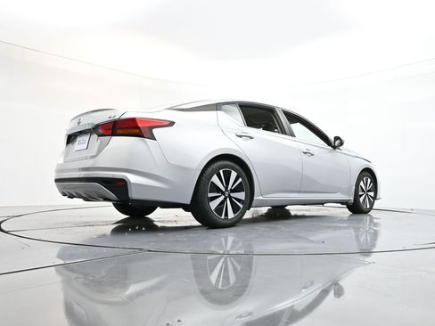 Used 2022 Nissan Altima 2.5 SV image 31