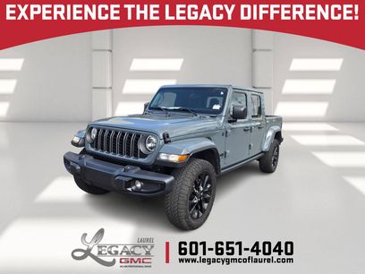 Used 2025 Jeep Gladiator Sport