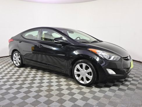 Used 2013 Hyundai Elantra Limited image 8