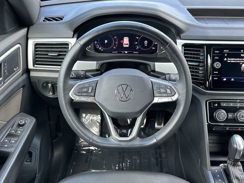 Used 2023 Volkswagen Atlas Cross Sport SEL Premium R-Line AWD/4WD image 12