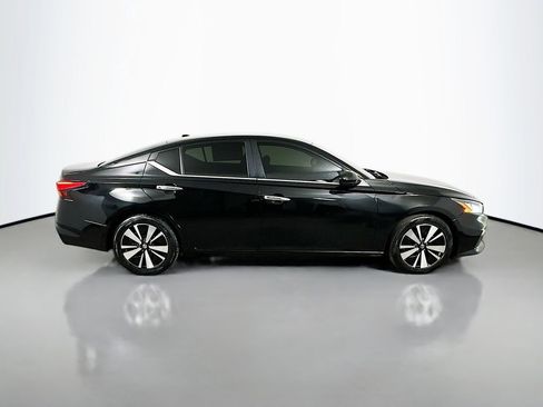 Used 2022 Nissan Altima 2.5 SV image 7