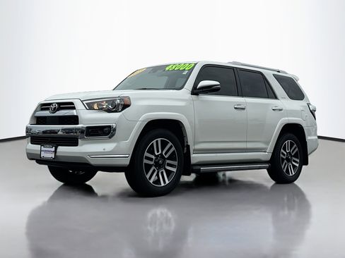 Used 2023 Toyota 4Runner Limited image 14