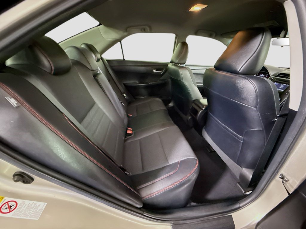 Used 2017 Toyota Camry SE FWD image 25