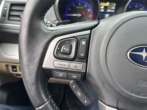 Used 2017 Subaru Legacy 2.5i Premium image 22